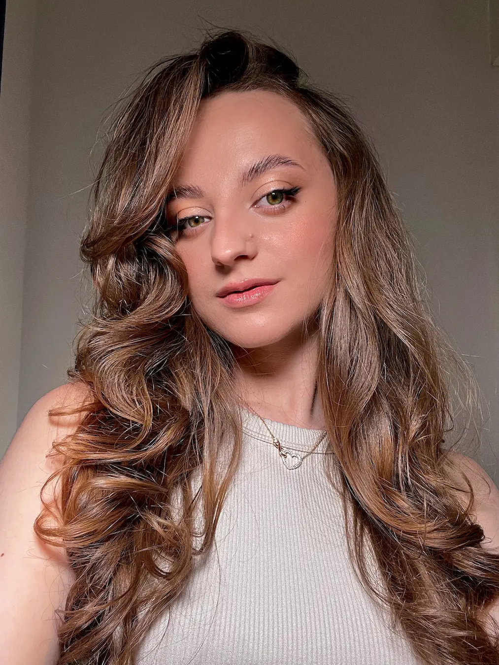 hairstyle-nude-makeup-servecies